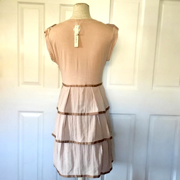 Esley Ballerina Tierred Dress Champagne Linen - Picture 2 of 4